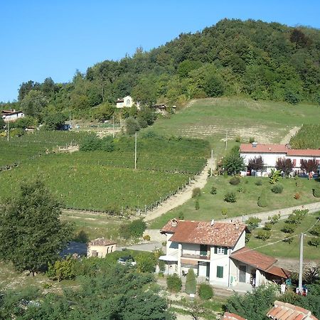 Da Ivana E Valter Apartment Monforte D'Alba Exterior photo